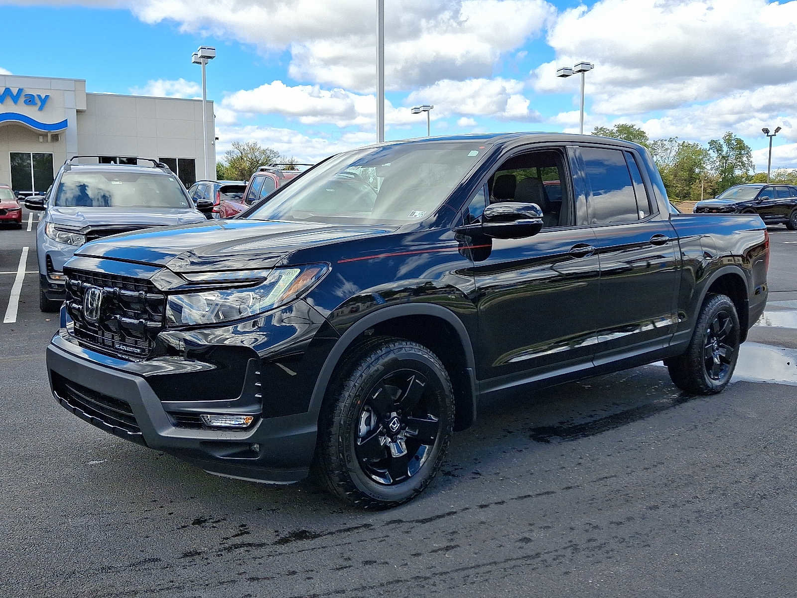 New 2026 Honda Ridgeline Black Edition image 2