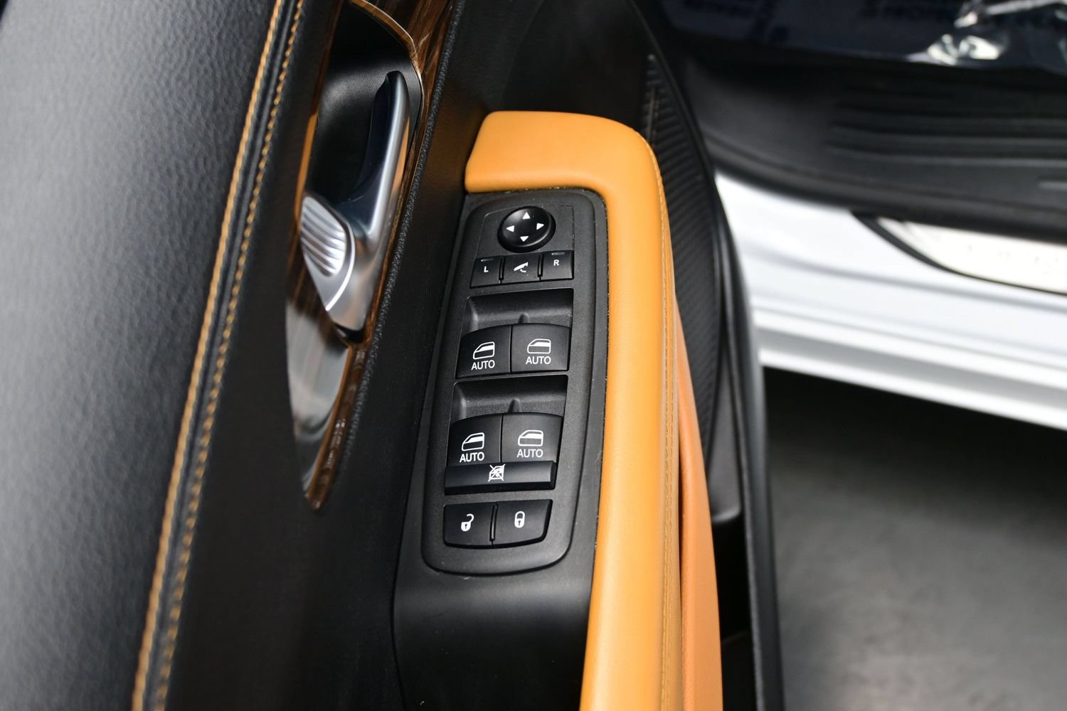 Used 2022 Chrysler Pacifica Pinnacle FWD image 10