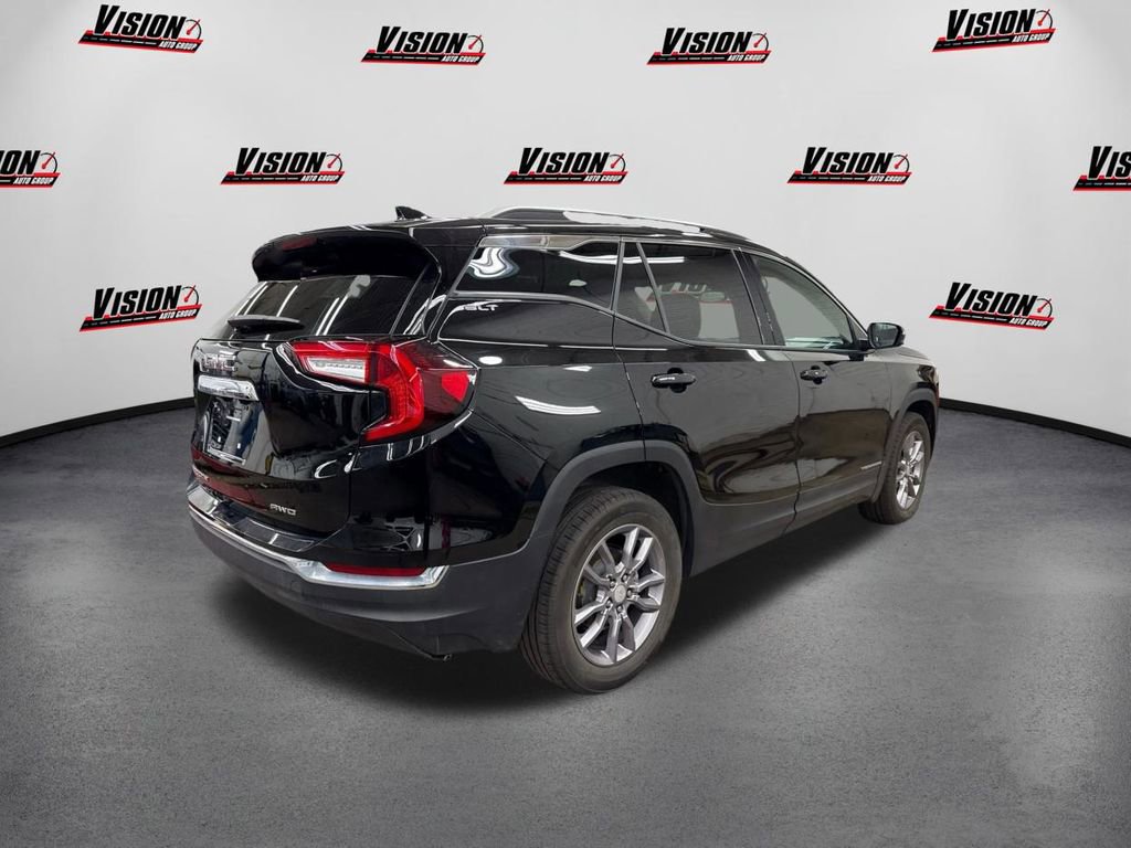 Used 2022 GMC Terrain SLT image 5