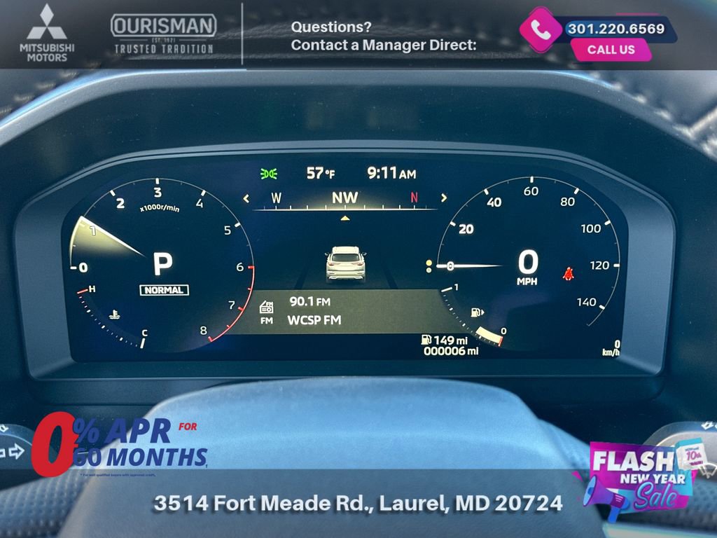 New 2025 Mitsubishi Outlander SE image 10