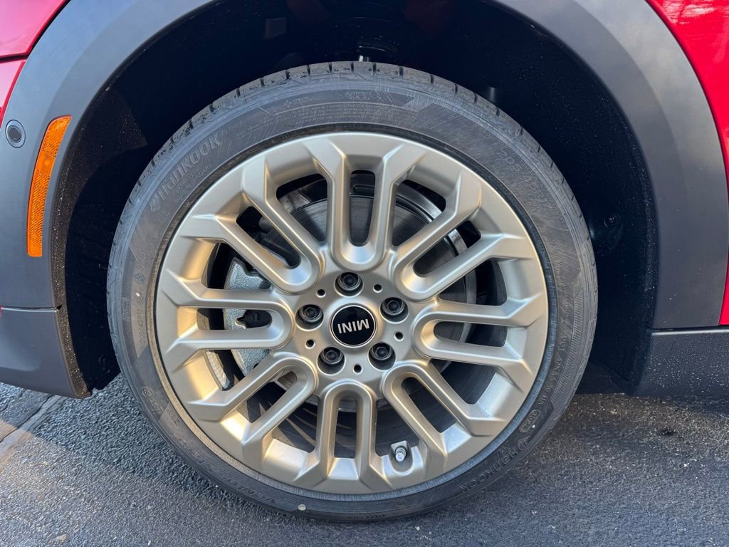 New 2025 MINI Cooper S image 9