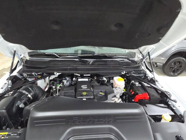 Used 2024 RAM 2500 Laramie image 16
