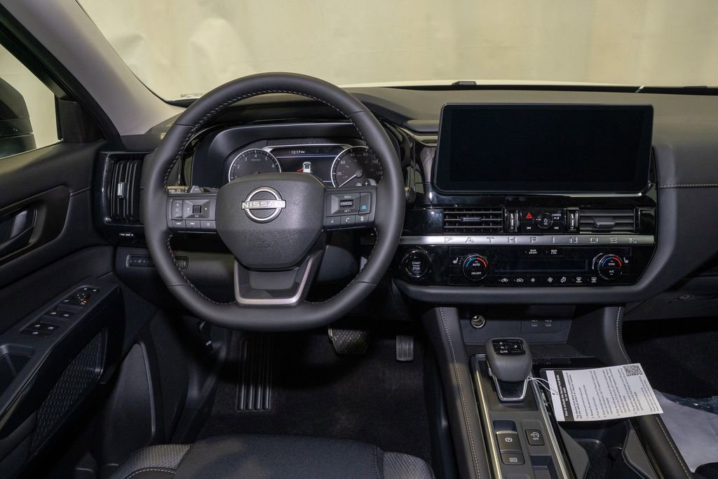 New 2026 Nissan Pathfinder SV image 8