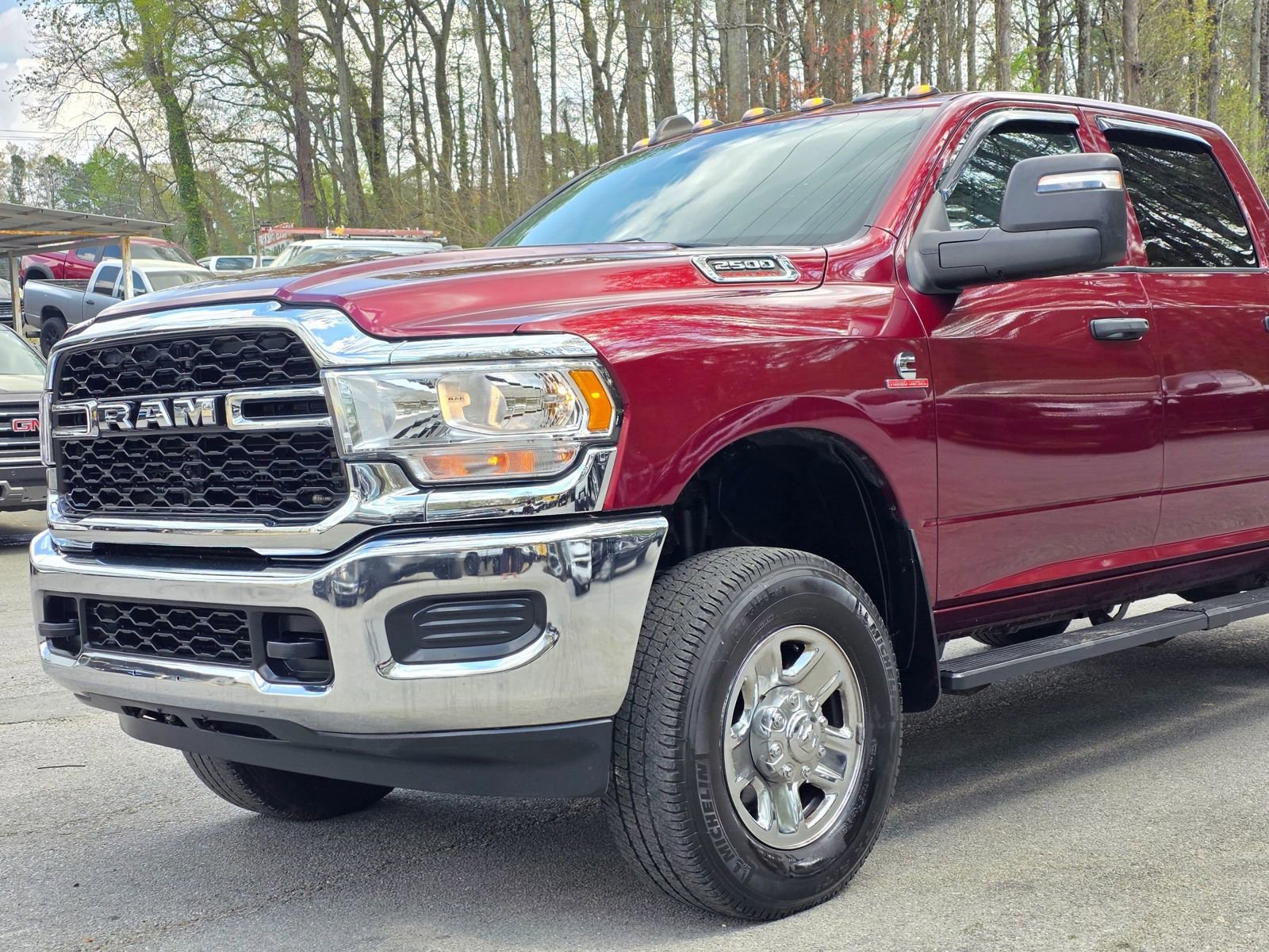 Used 2023 RAM 2500 Tradesman w/ Chrome Appearance Group image 2