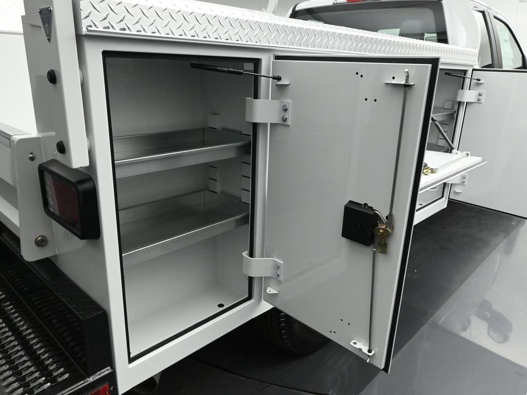 New 2026 Ford F250 XL w/ XL Chrome Package RWD image 27