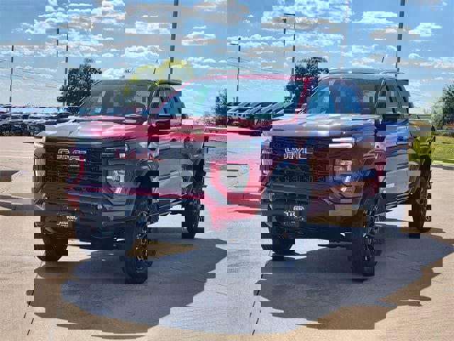 New 2026 GMC Canyon Elevation w/ Convenience Package image 3