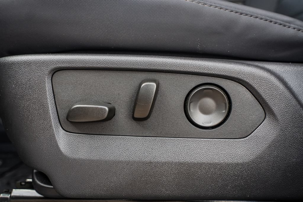 Used 2025 GMC Hummer EV 2X AWD/4WD image 22