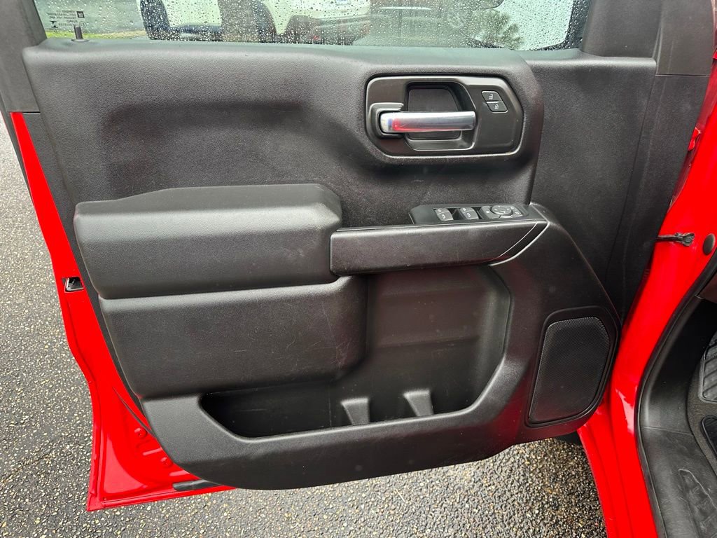 Used 2022 Chevrolet Silverado 1500 Custom image 10