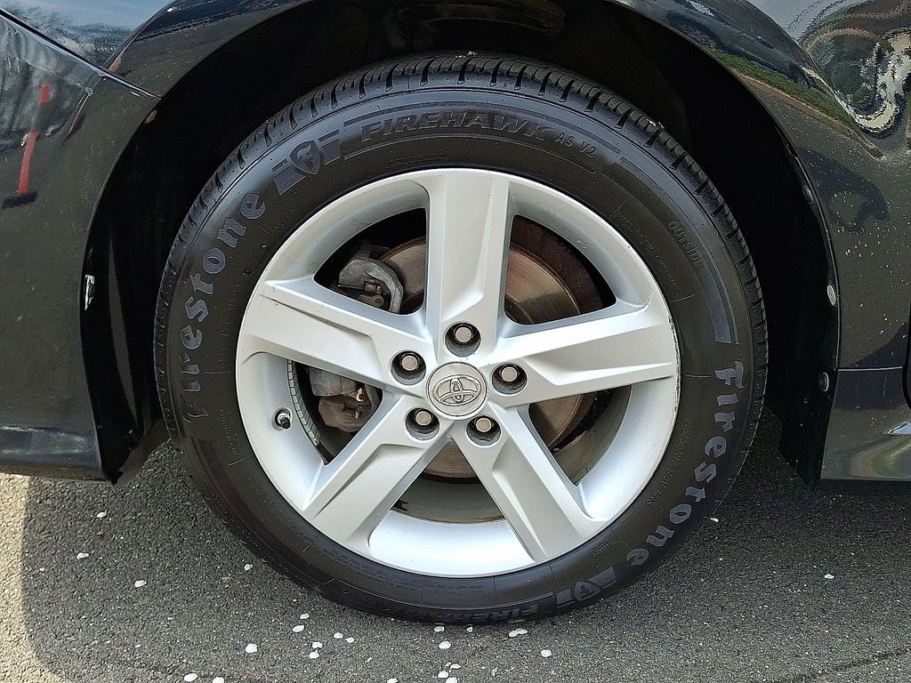 Used 2012 Toyota Camry SE image 26