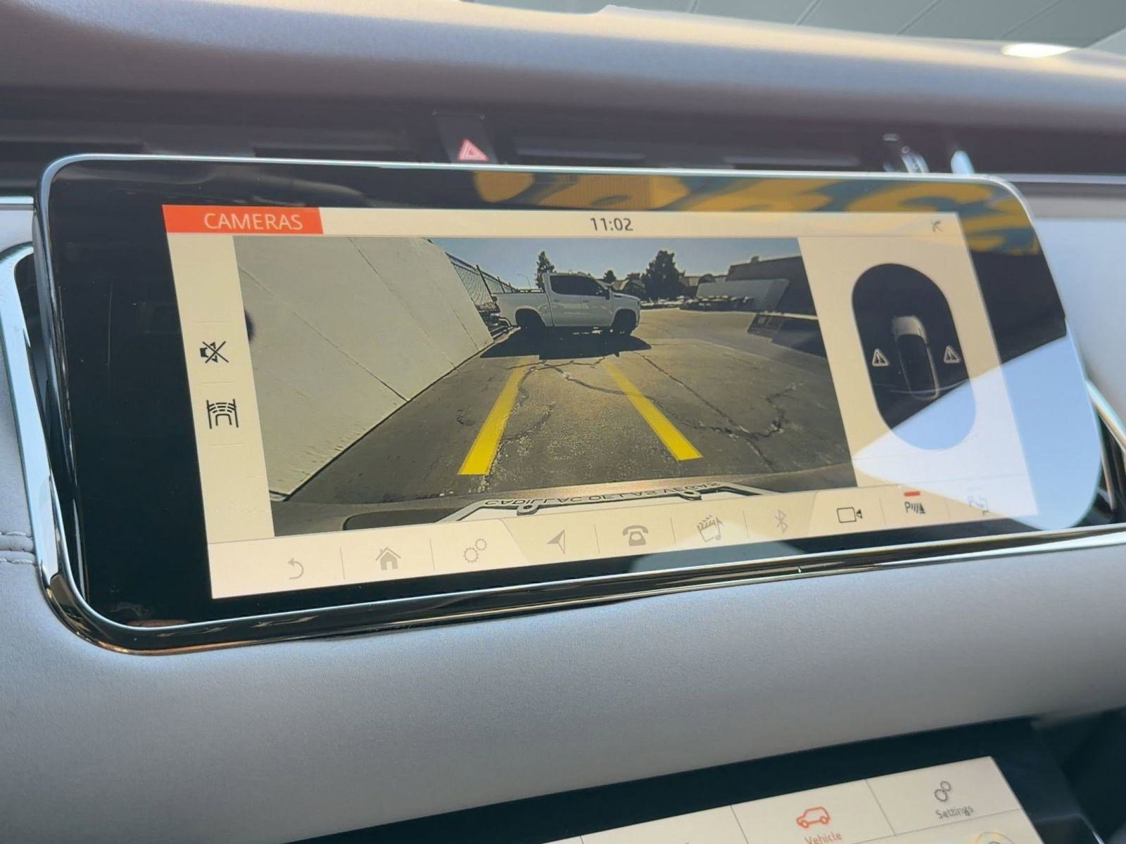 Used 2020 Land Rover Range Rover Evoque R-Dynamic SE image 23