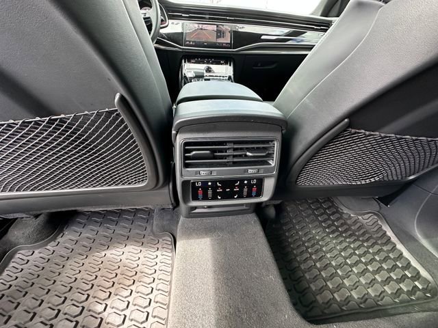 Used 2023 Audi SQ8 Prestige image 18