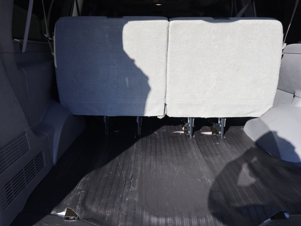 Used 2023 Chevrolet Express 3500 LS image 14