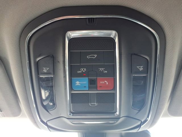 Certified 2023 Jeep Grand Cherokee Limited image 22