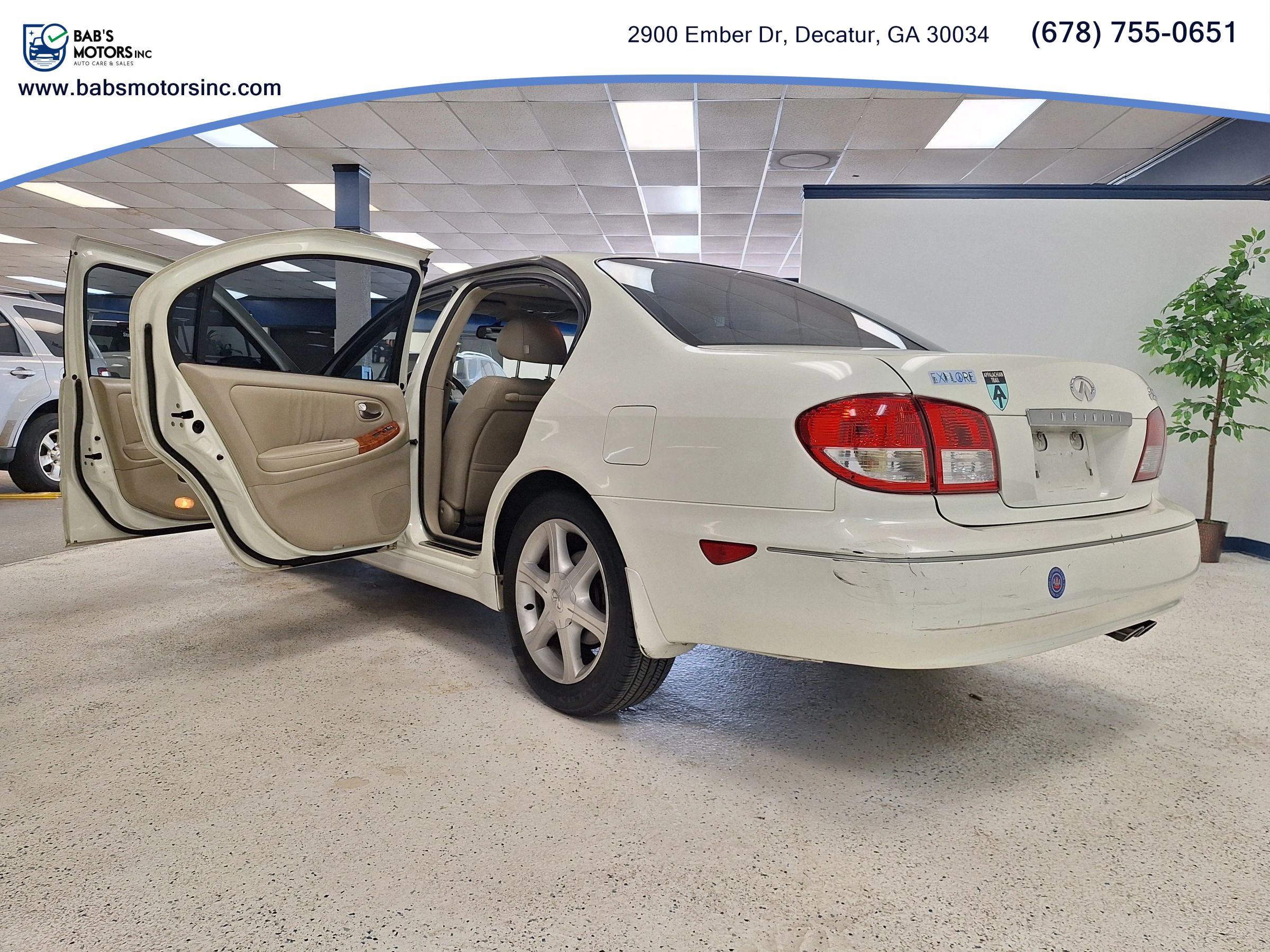 Used 2004 INFINITI I35 w/ Cold Weather Pkg FWD image 34