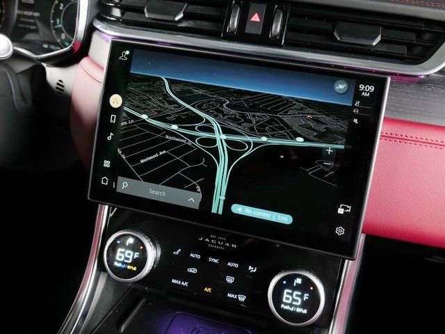 Used 2024 Jaguar XF R-Dynamic SE image 16