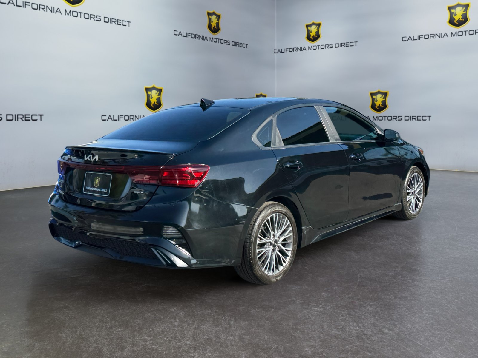 Used 2023 Kia Forte GT-Line FWD image 5