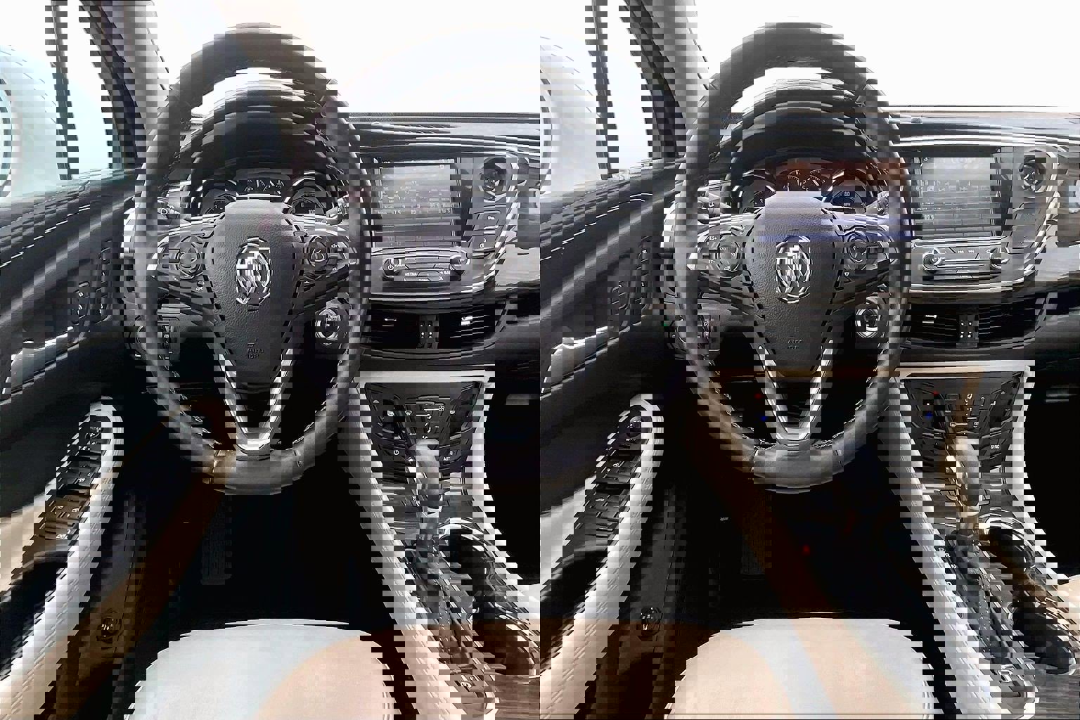 Used 2020 Buick Envision Essence w/ Experience Buick Package image 5