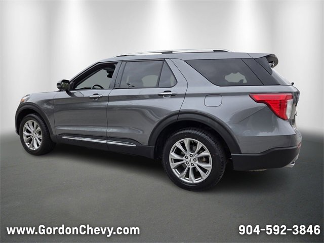 Used 2023 Ford Explorer Limited image 3