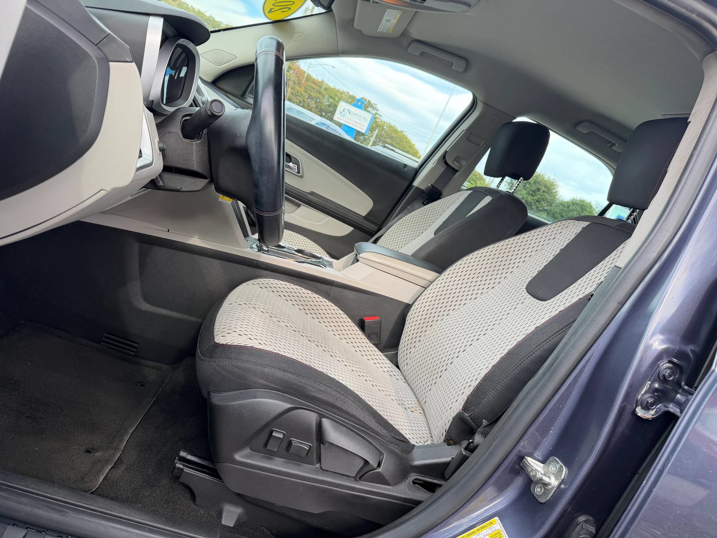Used 2013 Chevrolet Equinox LS FWD image 11