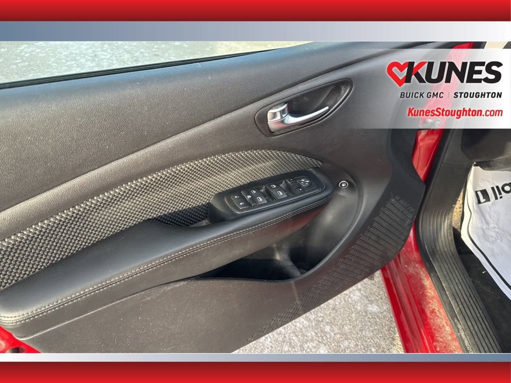 Used 2014 Dodge Dart SXT image 17