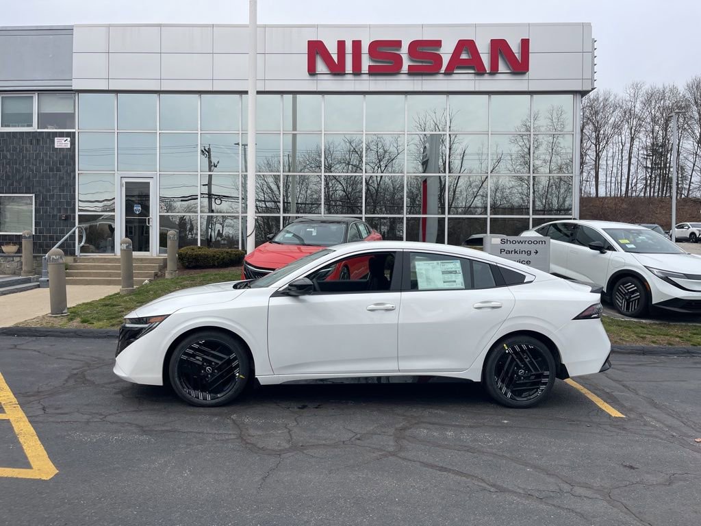 New 2026 Nissan Sentra SR w/ Floor Mat Package image 2