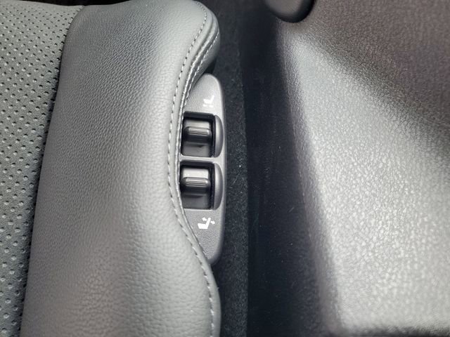 Certified 2024 Nissan Z Performance w/ Floor Mat Package image 27