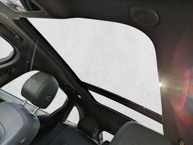 Used 2023 Jaguar F-PACE S image 13