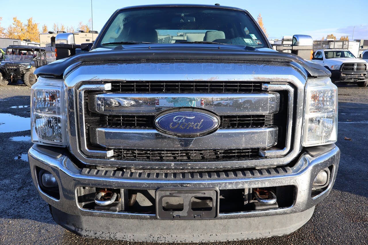 Used 2015 Ford F250 XLT w/ XLT Premium Package image 9