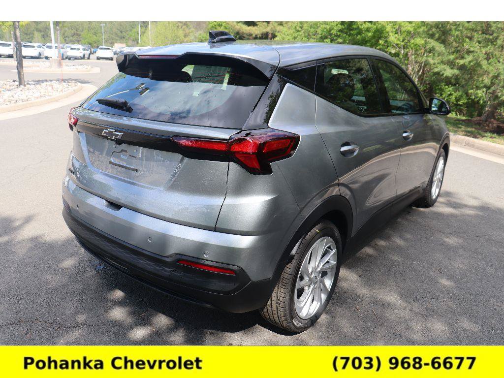 New 2027 Chevrolet Bolt RS FWD image 7