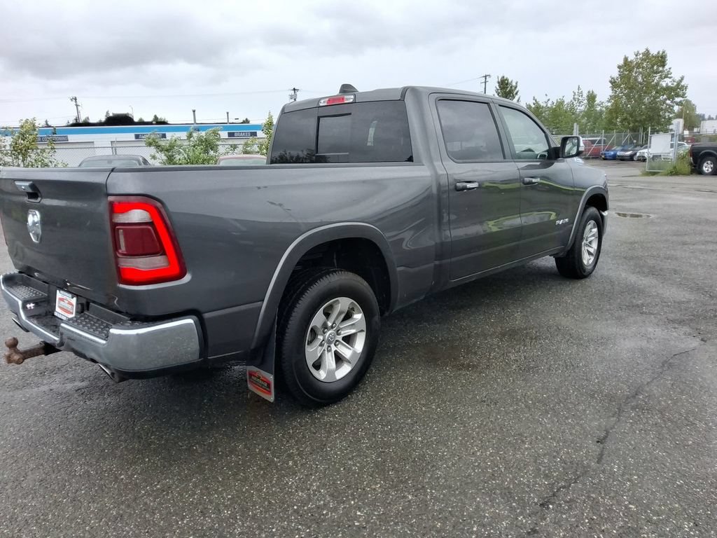 Used 2022 RAM 1500 Laramie AWD/4WD image 8