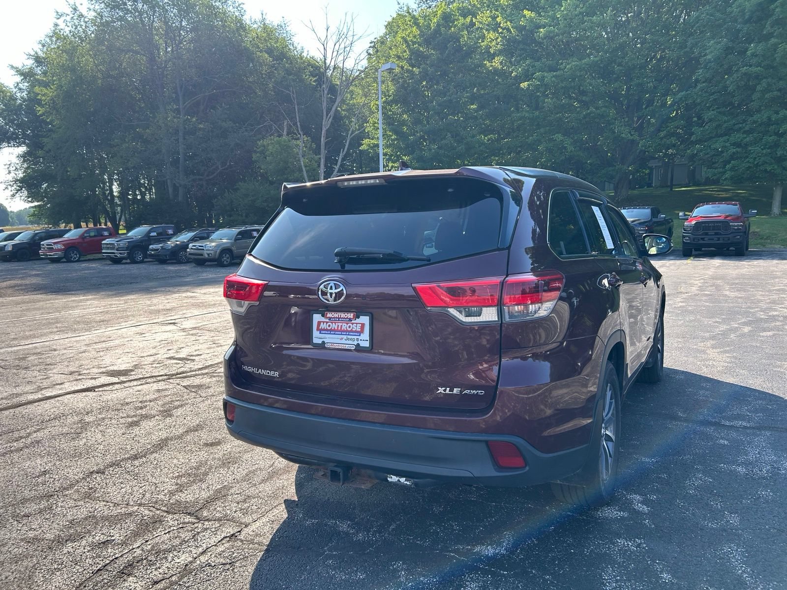 Used 2018 Toyota Highlander XLE AWD/4WD image 7