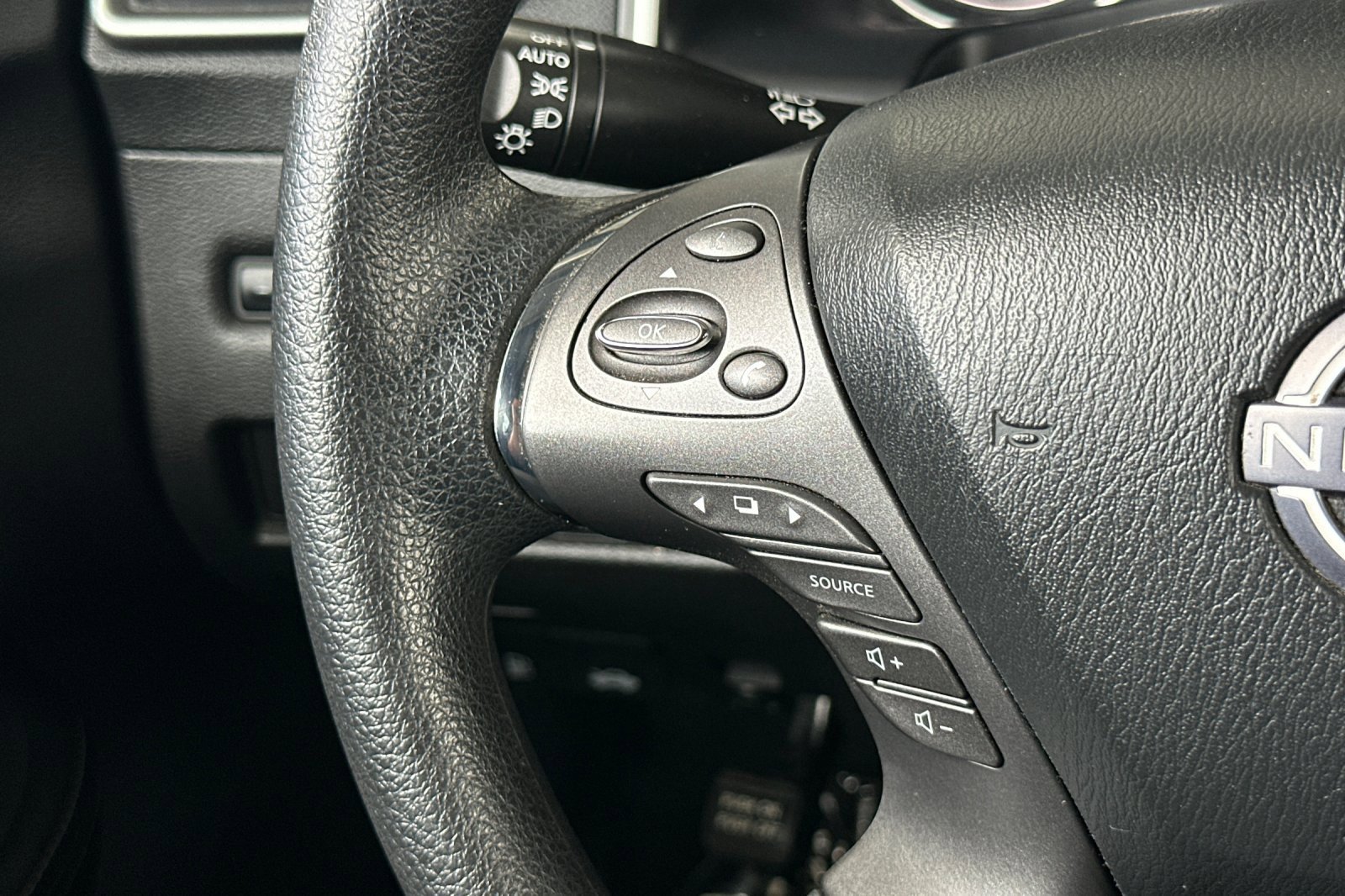 Used 2023 Nissan Murano S image 31