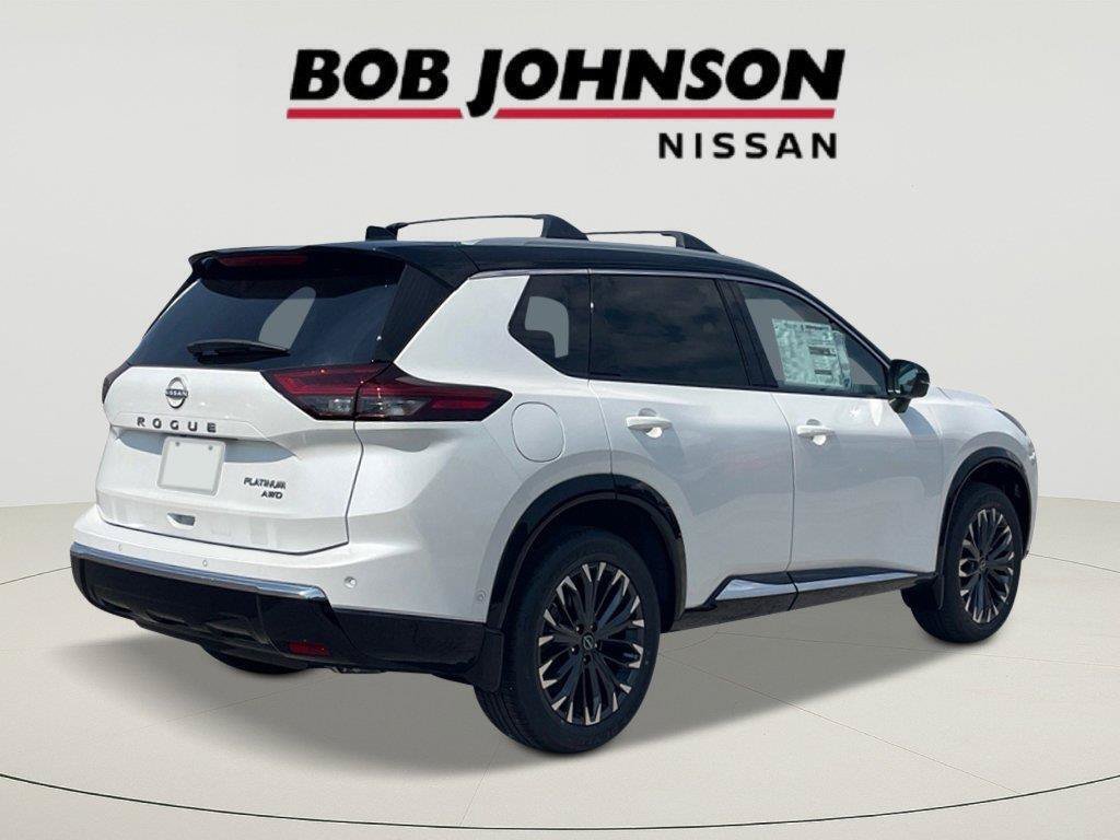 New 2026 Nissan Rogue Platinum AWD/4WD image 3