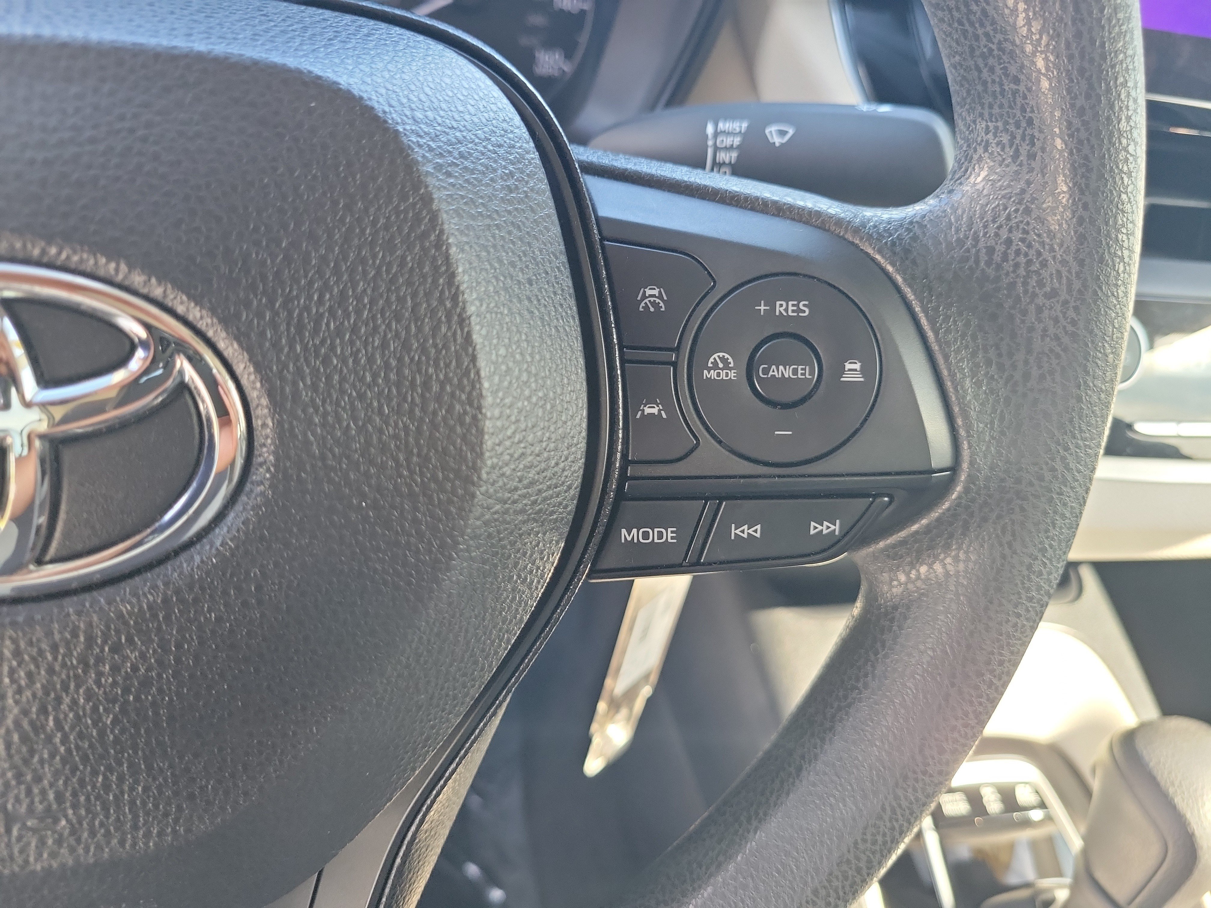 Certified 2024 Toyota Corolla LE FWD image 27
