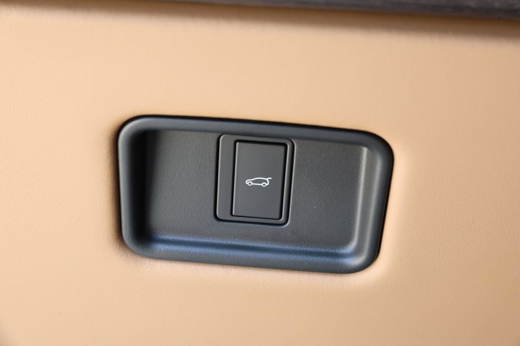 New 2026 Land Rover Range Rover SE AWD/4WD image 19