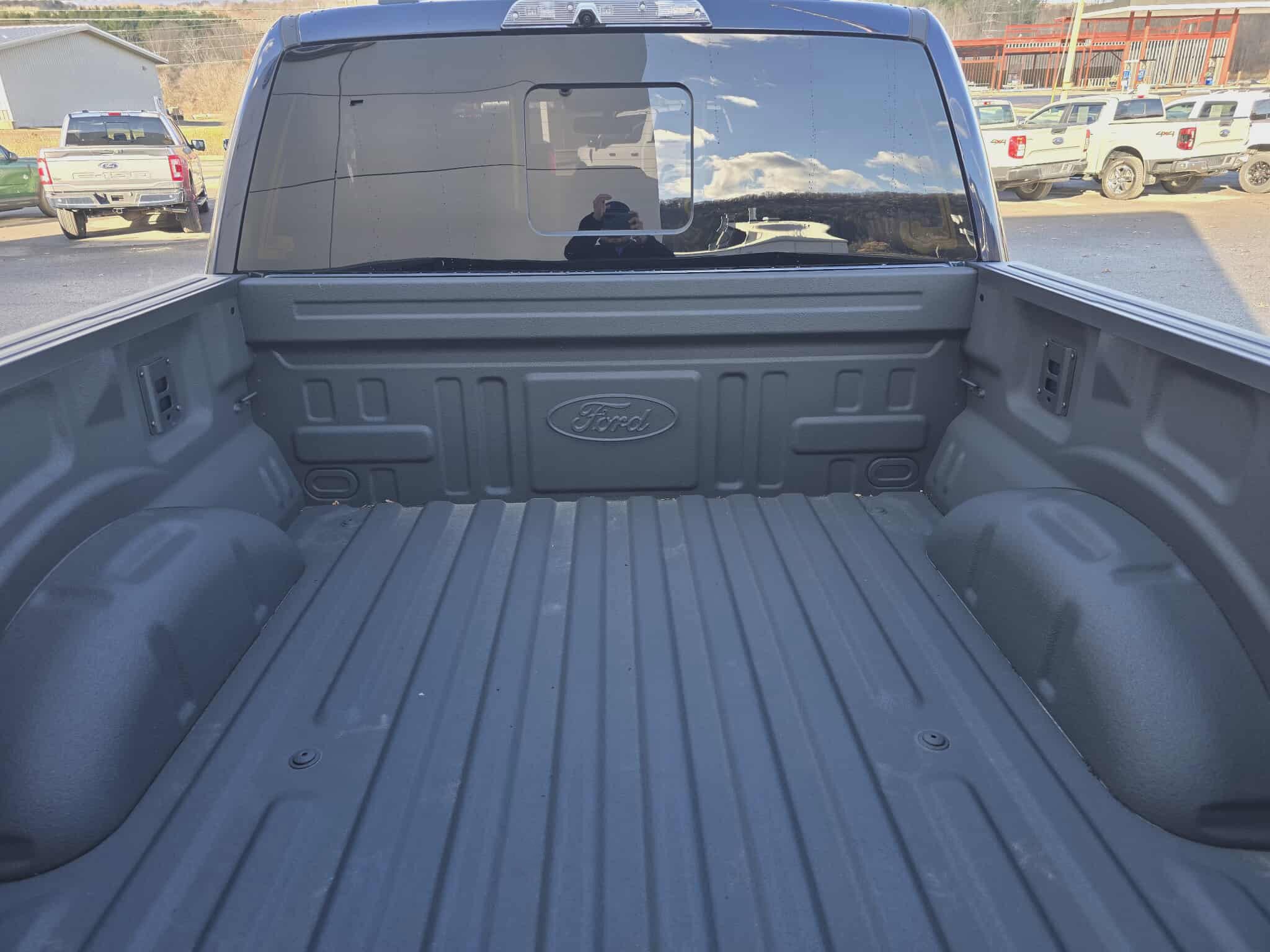 Used 2024 Ford F150 Raptor image 5