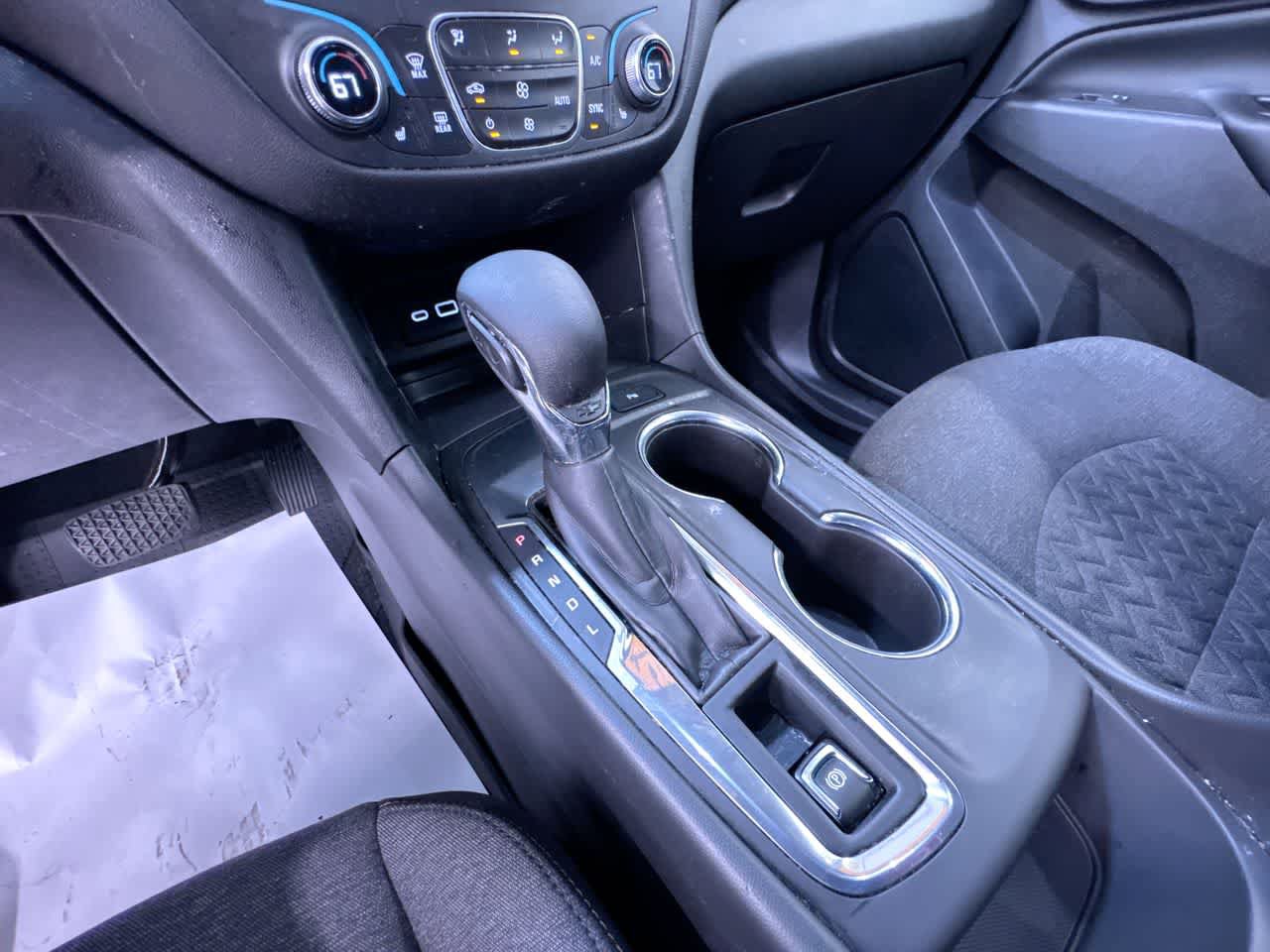 Used 2023 Chevrolet Equinox LT FWD image 30