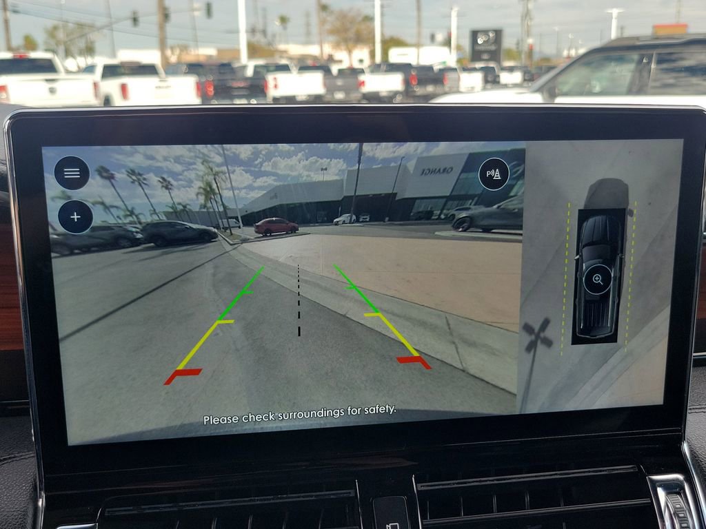 Used 2024 Lincoln Navigator Reserve image 9