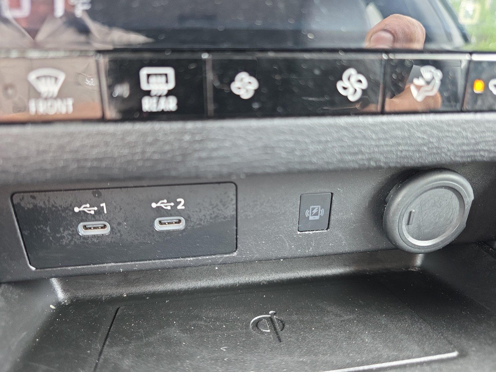 Used 2025 Mitsubishi Outlander SE AWD/4WD image 36