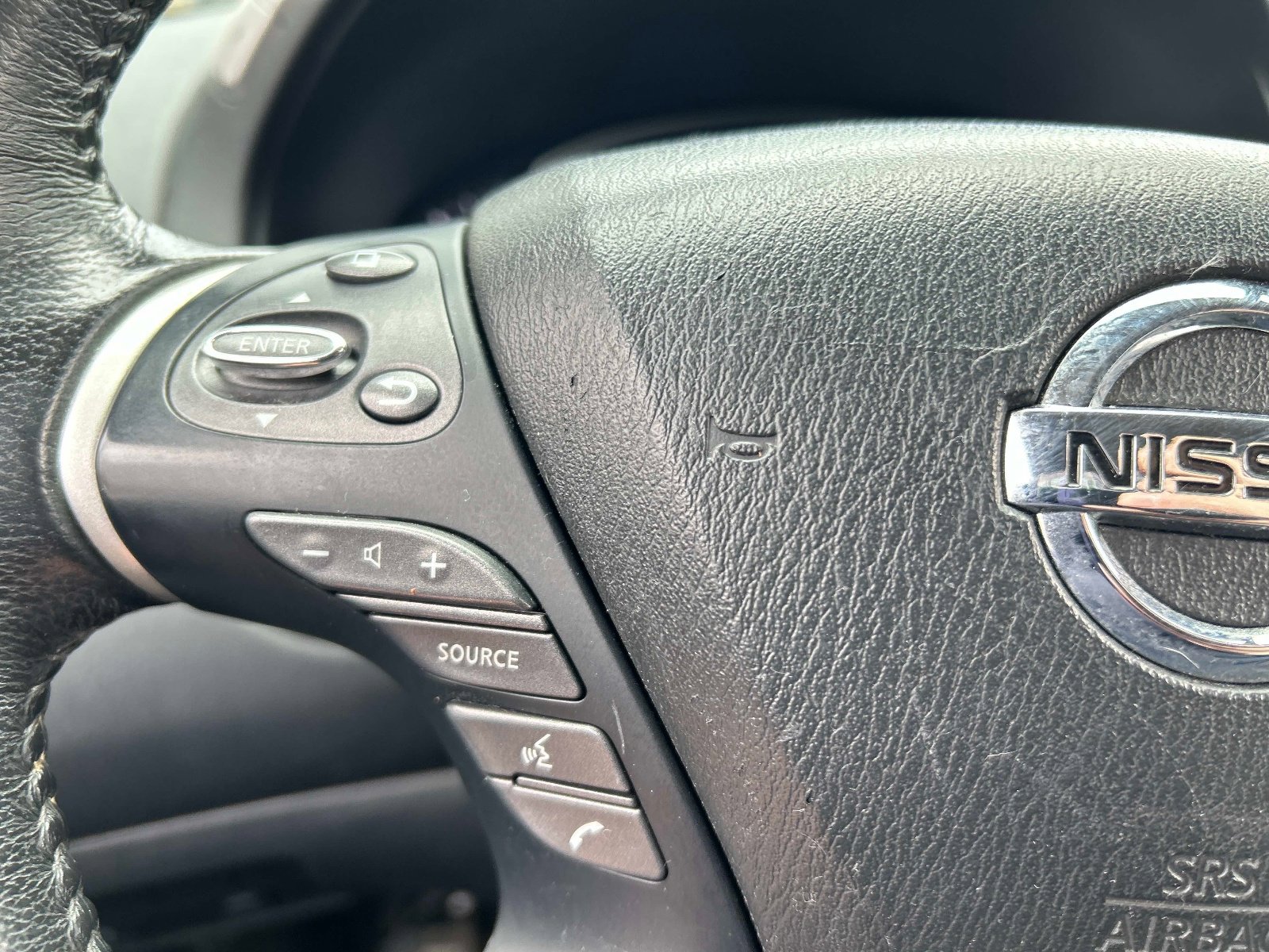 Used 2019 Nissan Pathfinder SV AWD/4WD image 22