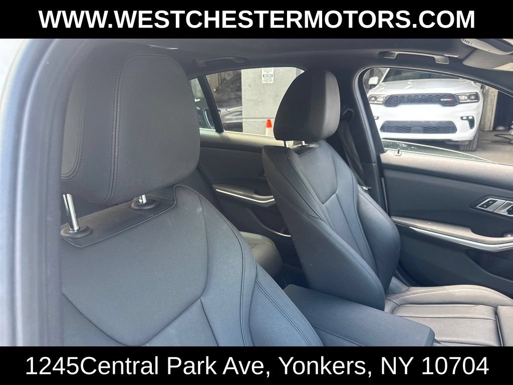 Used 2021 BMW 330e xDrive w/ Driving Assistance Package AWD/4WD image 17