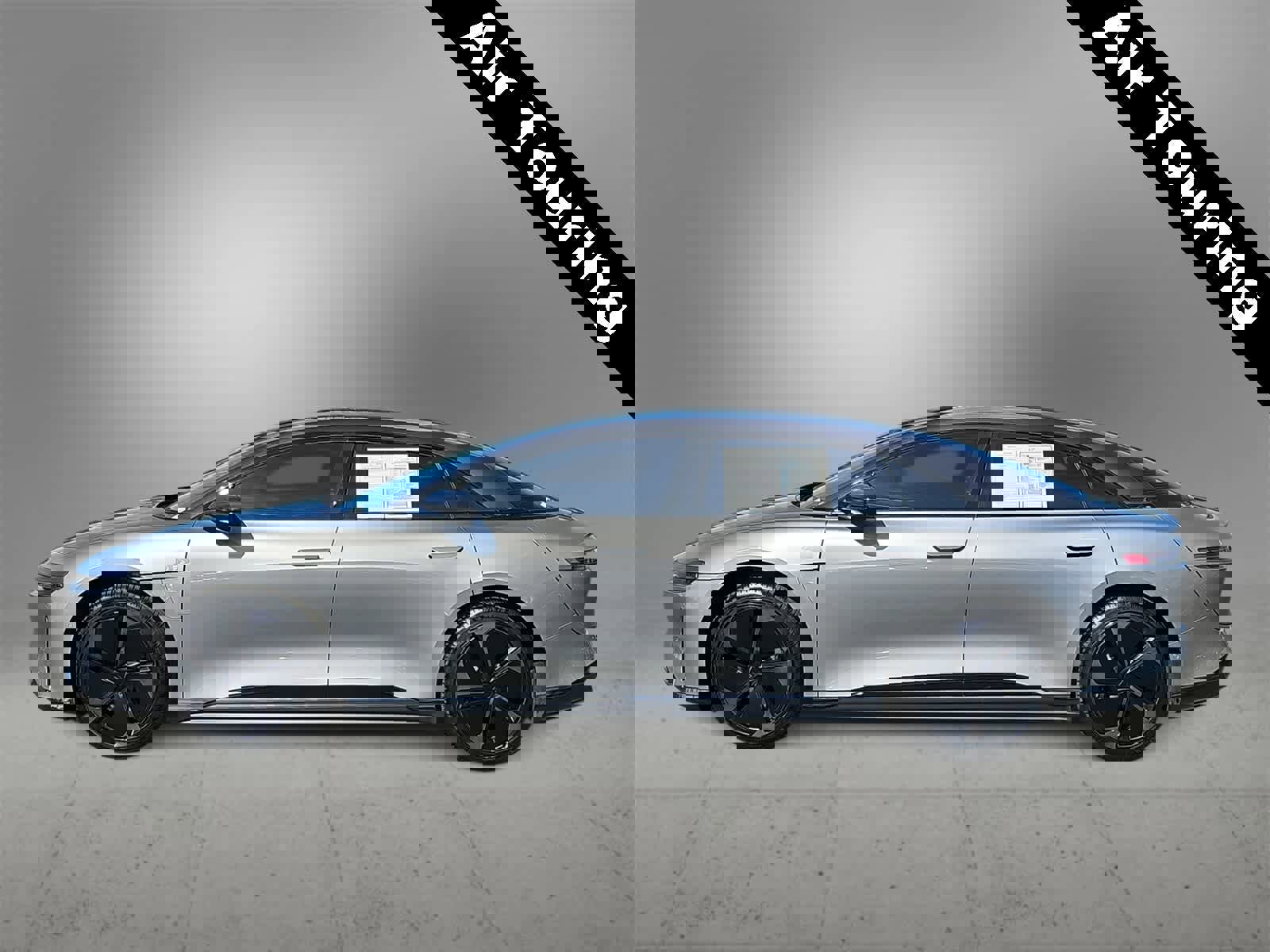 Used 2024 Lucid Air Touring image 5