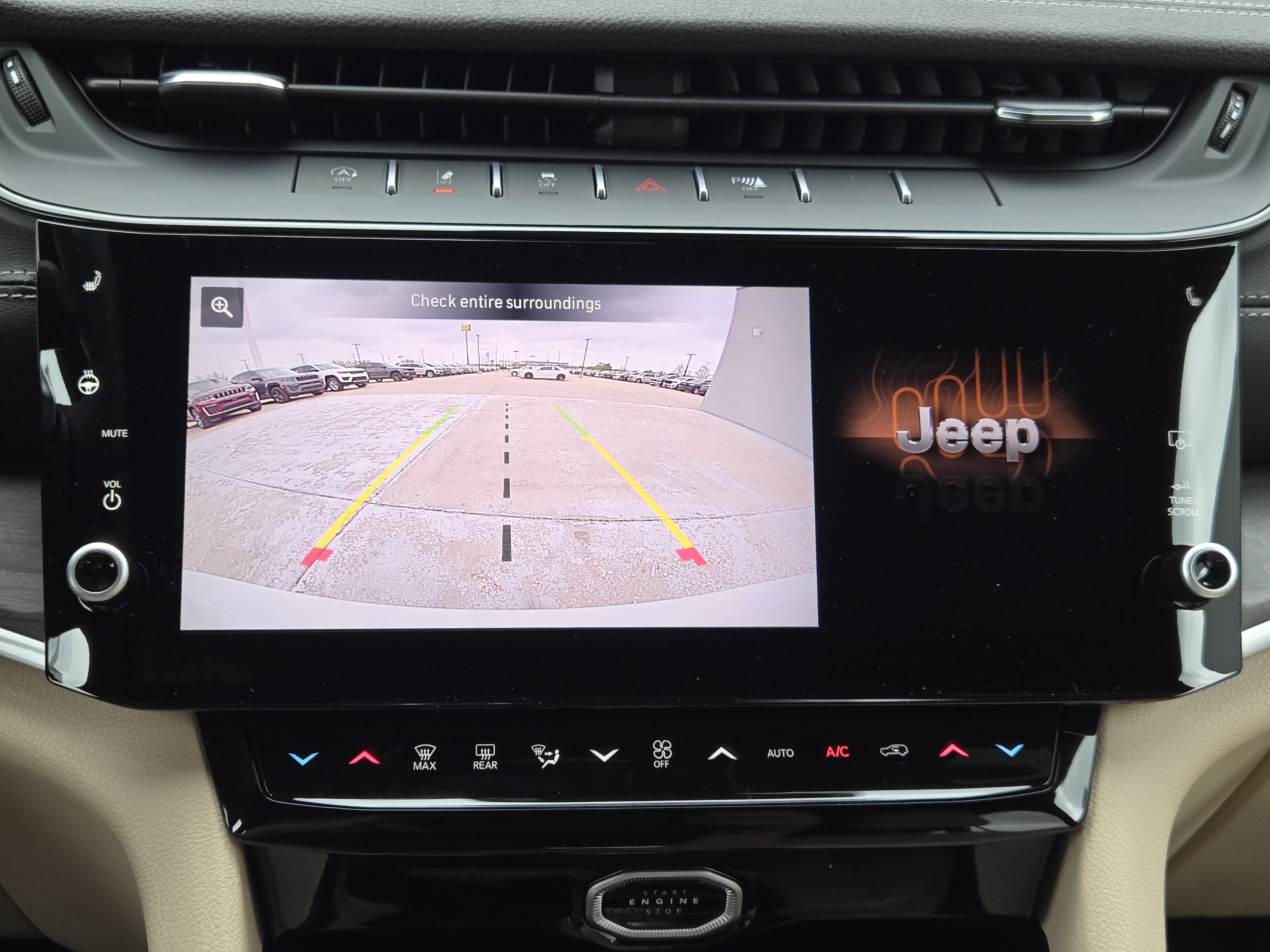 New 2026 Jeep Grand Cherokee Limited w/ Limited Altitude Package AWD/4WD image 15