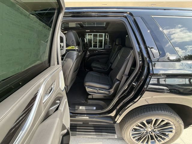 Certified 2023 Cadillac Escalade V AWD/4WD image 31