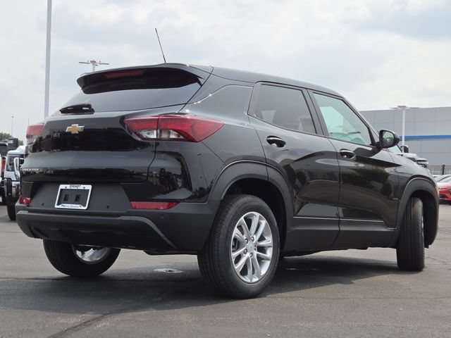 New 2026 Chevrolet TrailBlazer LS w/ LS Convenience Package FWD image 13