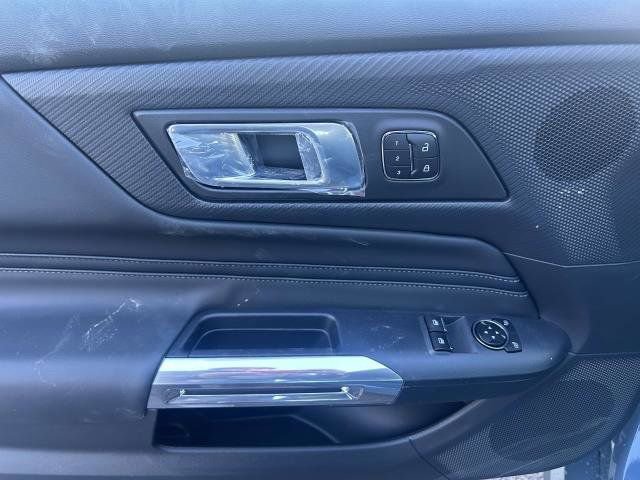 New 2025 Ford Mustang Premium image 11