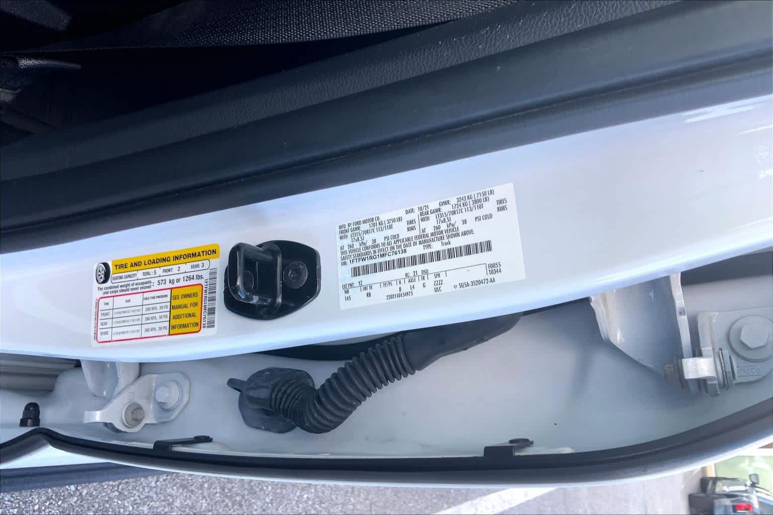 Certified 2021 Ford F150 Raptor w/ Equipment Group 801A High AWD/4WD image 32