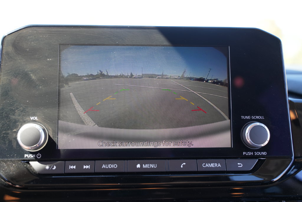 Used 2024 Nissan Pathfinder SV AWD/4WD image 28