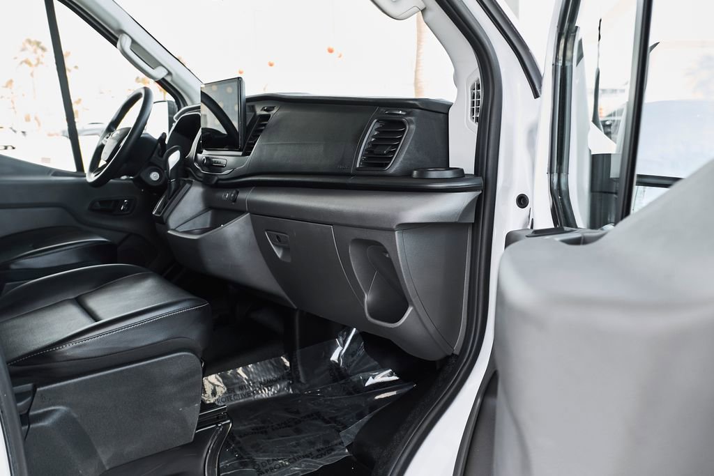 Used 2024 Ford Transit 150 148 Medium Roof RWD image 9
