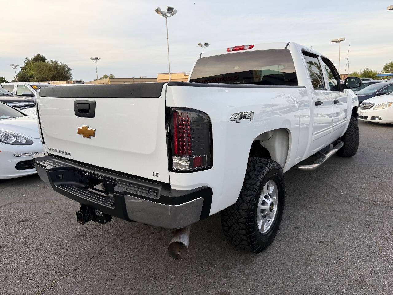 Used 2014 Chevrolet Silverado 2500 LT AWD/4WD image 5